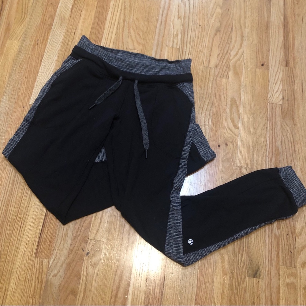 Lululemon joggers